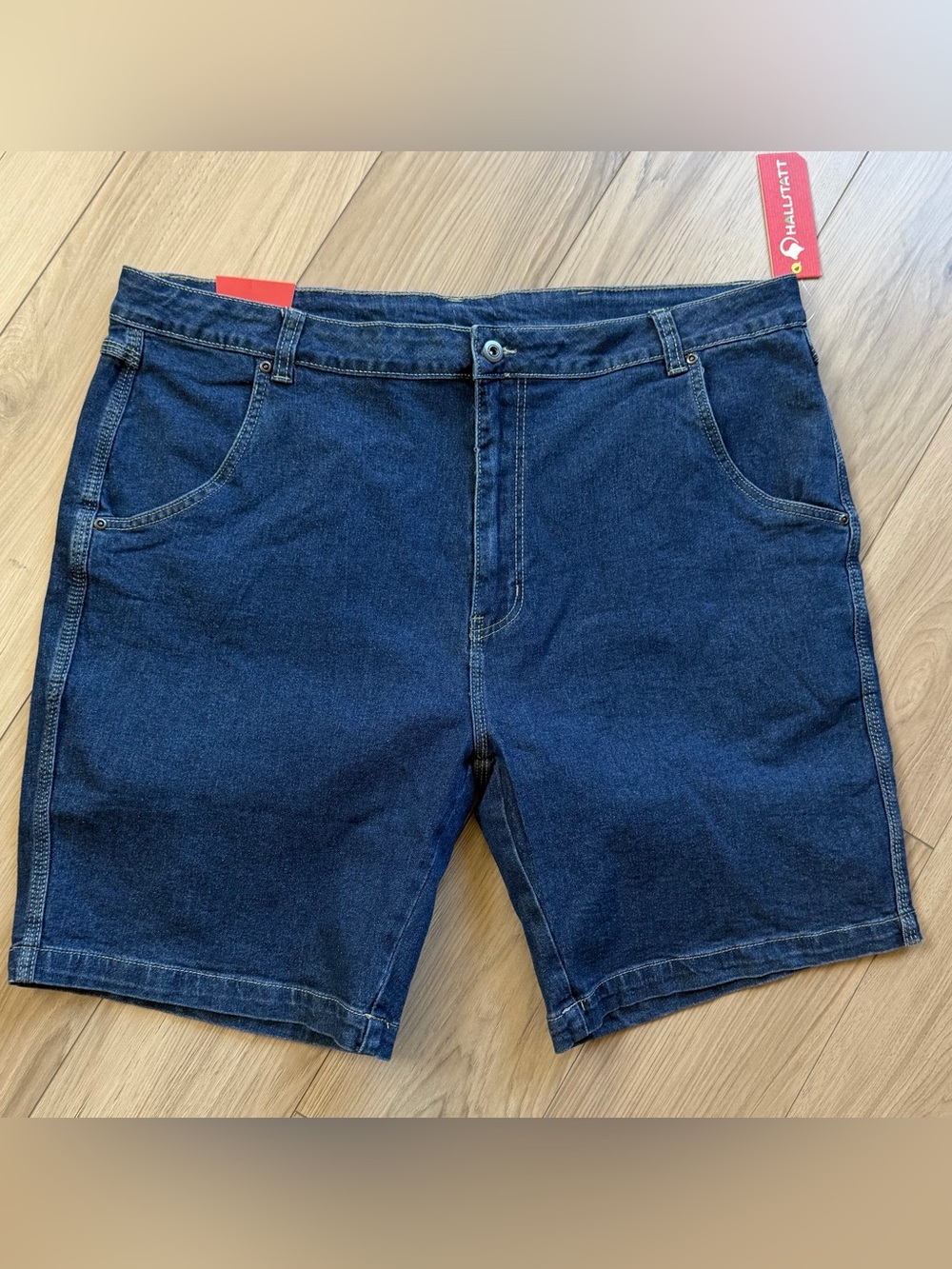Hallstatt 9” Men’s Dark Blue Denim Shorts sz 40